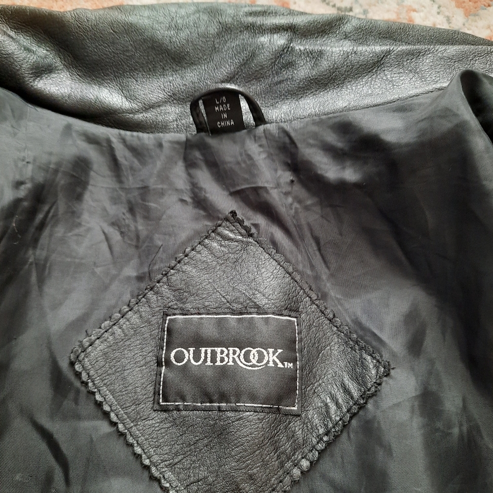 Vintage high neck belted black leather jacket - Picture 8 of 13